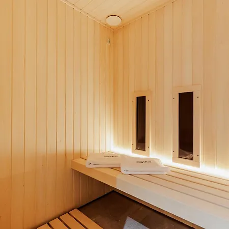 Emilii Plater * Варшава